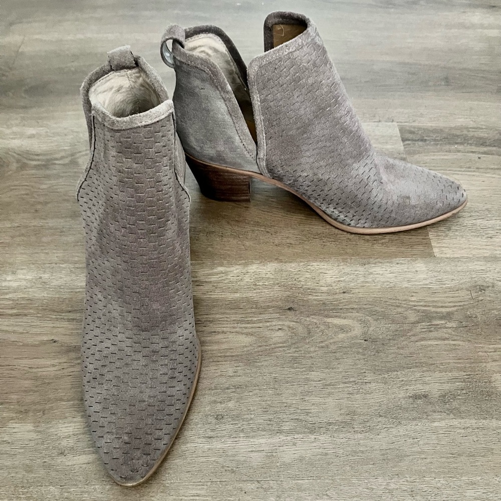 Lucky brand suade booties